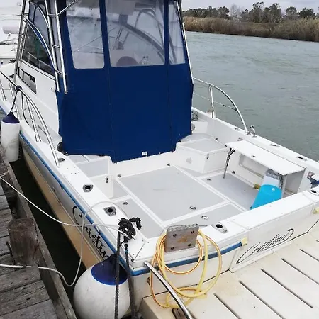 Botel Cristina